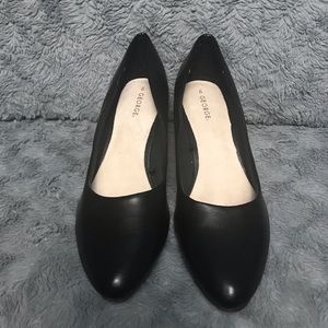 George heels